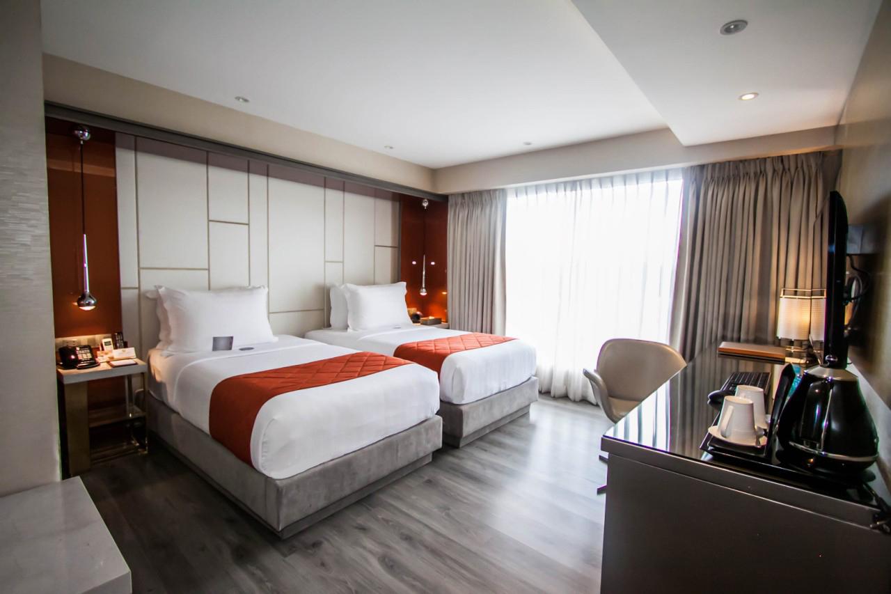Hotel Xyz Tacloban Bagian luar foto