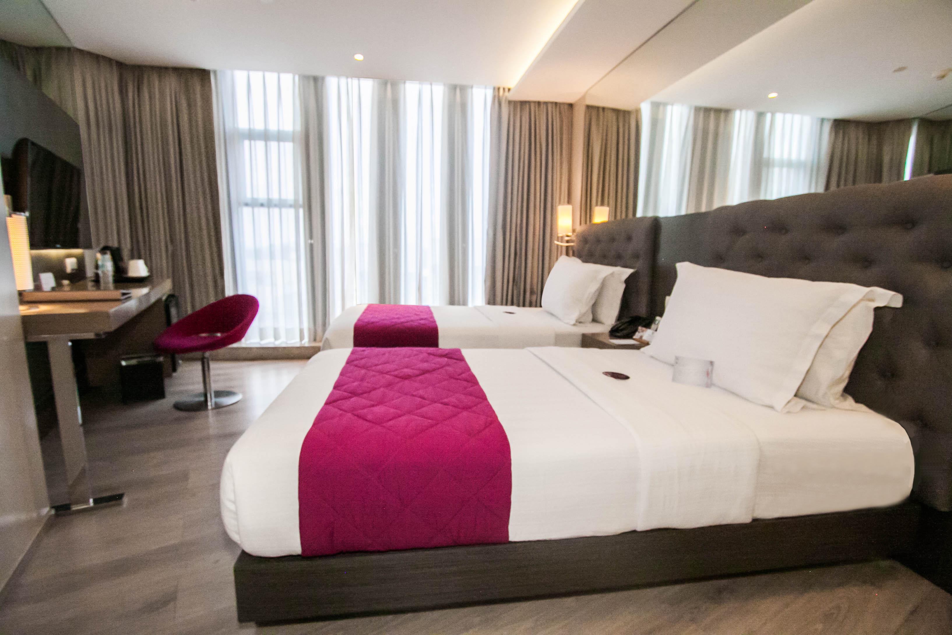 Hotel Xyz Tacloban Bagian luar foto