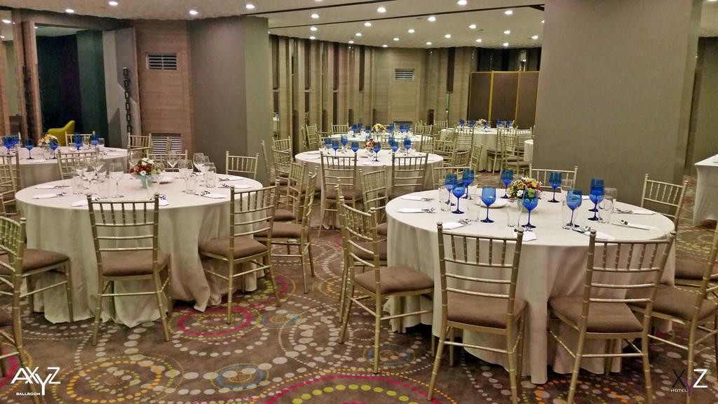 Hotel Xyz Tacloban Bagian luar foto